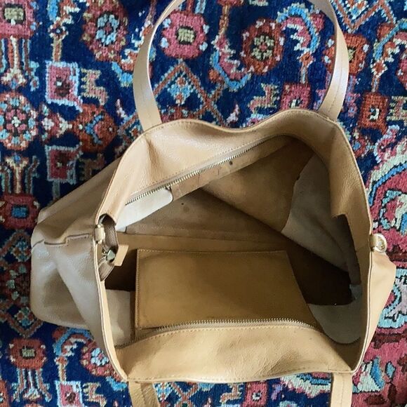 Banana Republic Leather and Suede Shoulder Bag - Picture 4 of 5